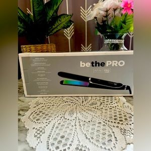 Infinity Pro Straightener